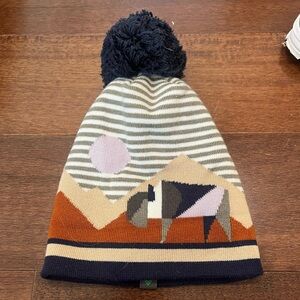 NWOT STIO WINTER HAT